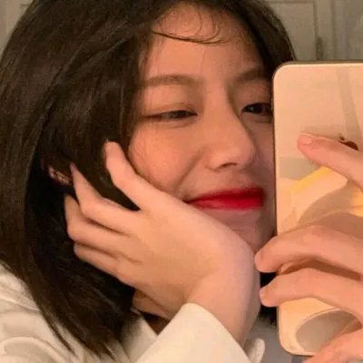 隔壁的吸血鬼美眉